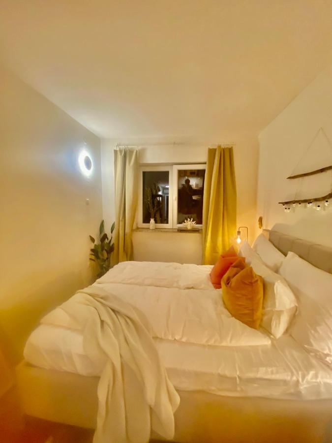 Modern Couples Coastal Getaway Mm Apartment Crikvenica Ngoại thất bức ảnh