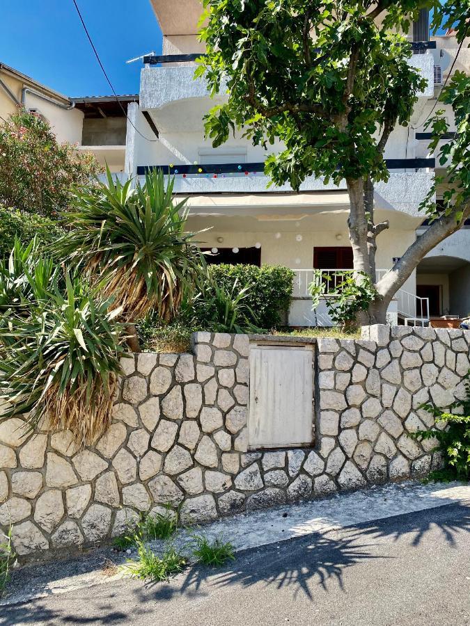 Modern Couples Coastal Getaway Mm Apartment Crikvenica Ngoại thất bức ảnh